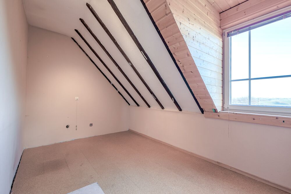Zimmer 1 OG 