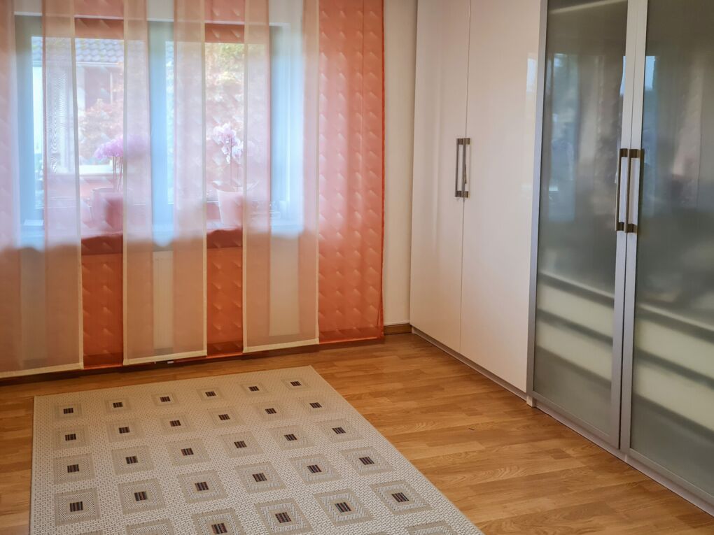Schlafzimmer EG