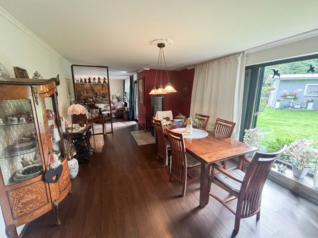 Esszimmer (Bestandsgebäude)