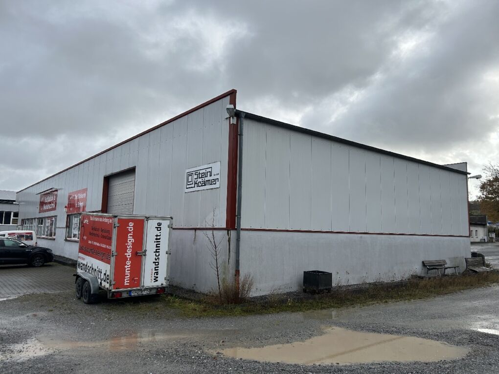 Halle 550 m² erweiterbar auf 725
