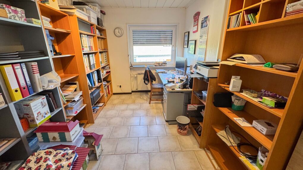 Büro OG 