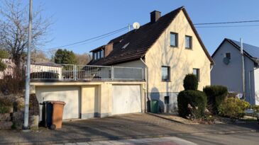 Straßenansicht 