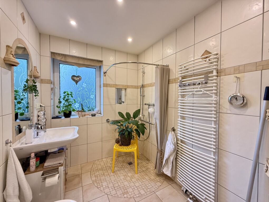 Badezimmer EG