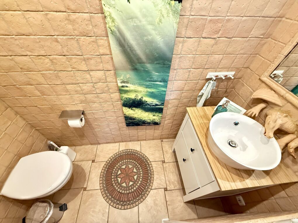 Gäste WC OG