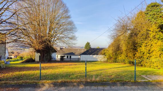 Straßenansicht