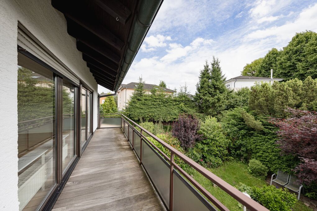grüne Aussicht vom Balkon