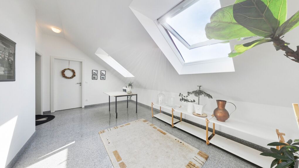 Treppenhaus Wohnung DG
