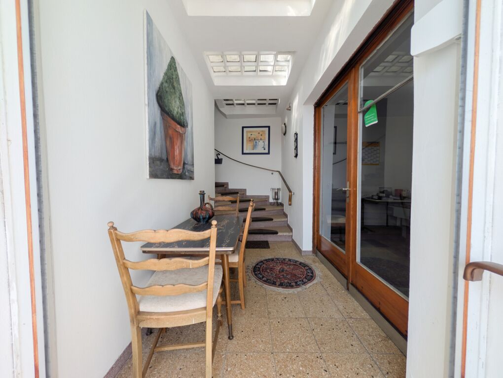 Eingangsbereich Büro und Wohnung