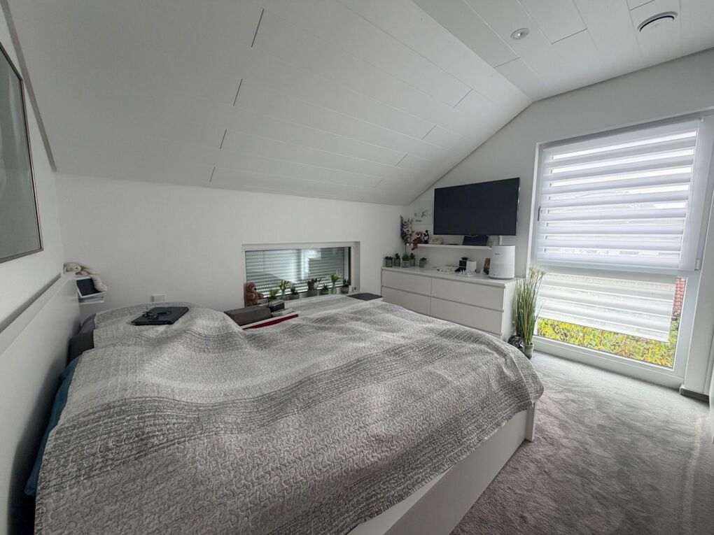 2. Schlafzimmer OG