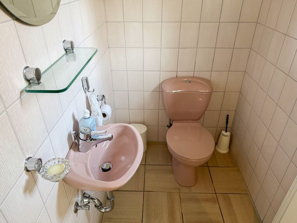 EG Gäste-Toilette