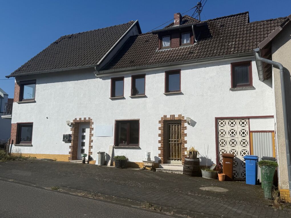 Straßenansicht
