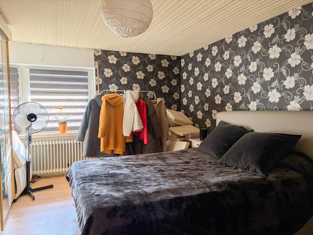 Schlafzimmer (ELW)