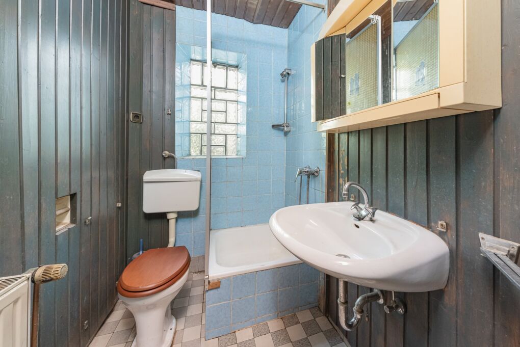Tageslichtbad mit Dusche