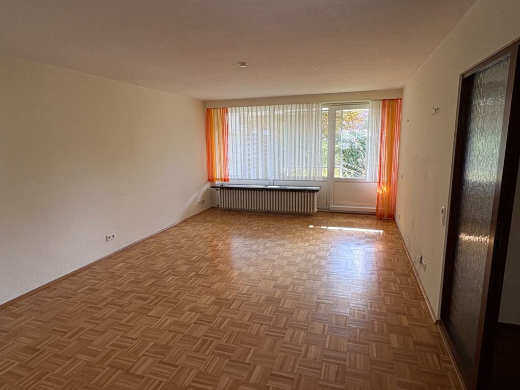 Wohnzimmer mit Terrasse