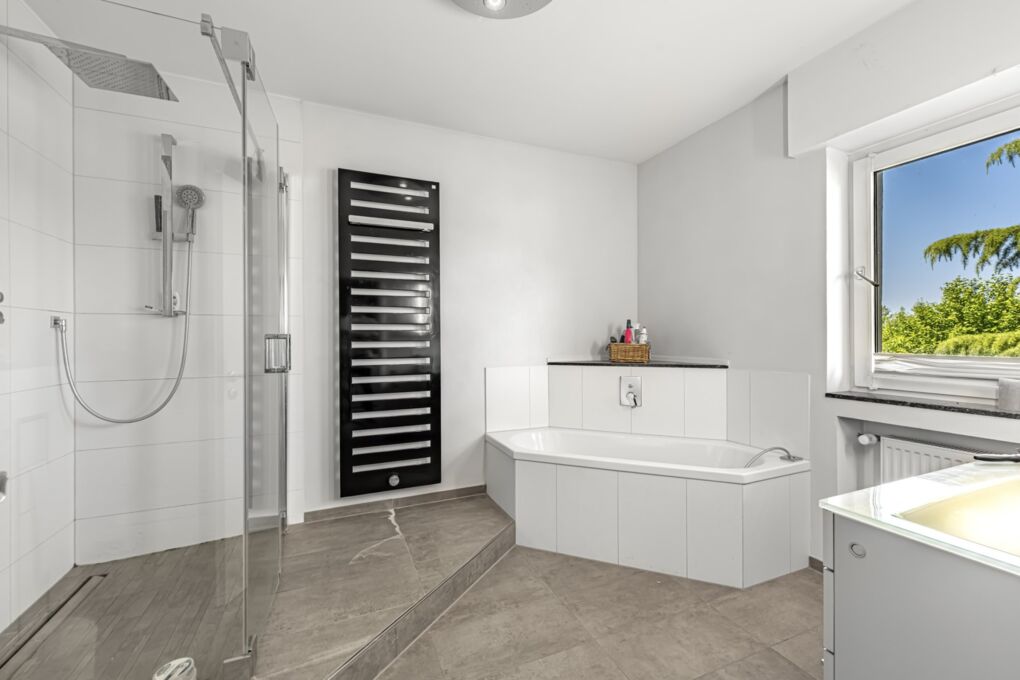 Badezimmer Erdgeschoss