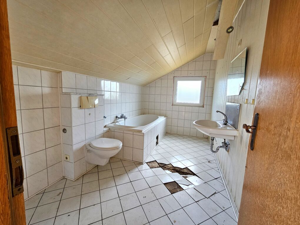 Wannenbad DG