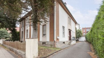 denkmalgeschütztes Zweifamilienhaus