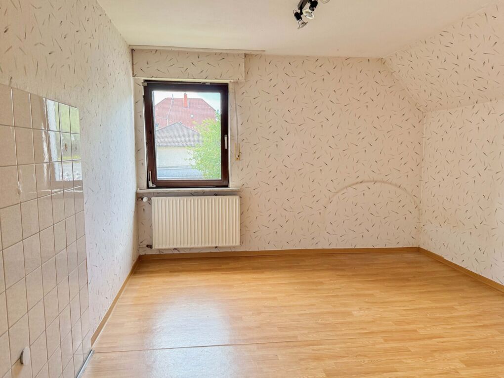 DG Zimmer (ehem. Küche)