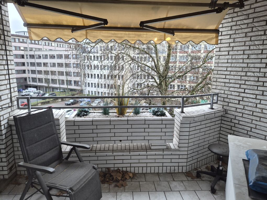 Balkon 1