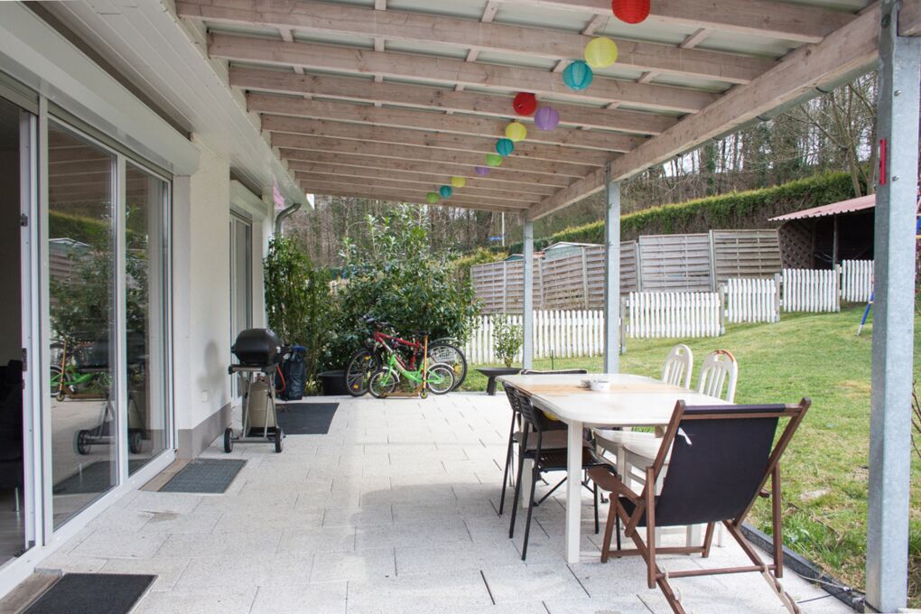OG überdachter Terrassenplatz