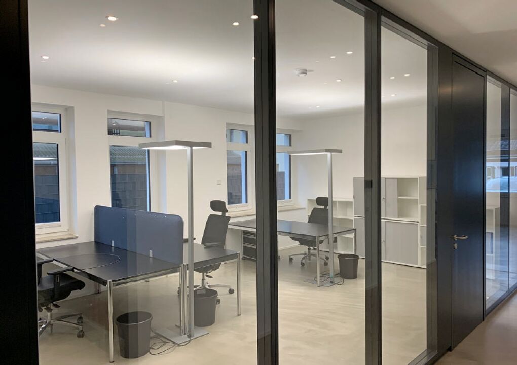 Büro EG