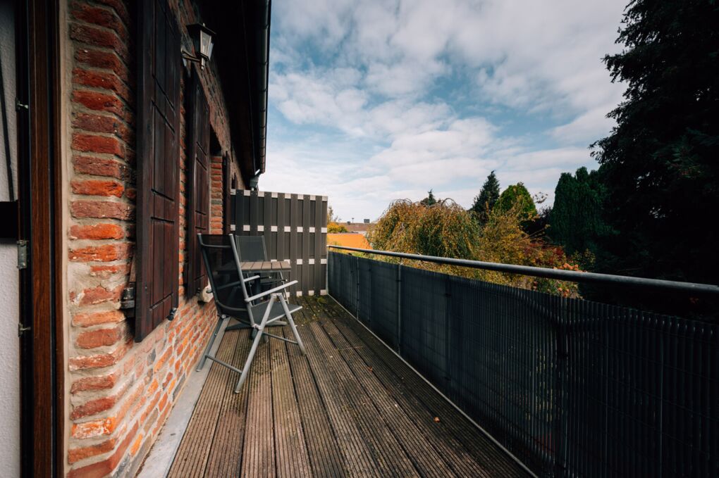 Balkon 1. OG links