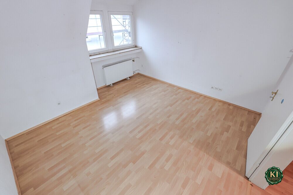 Zimmer 2 OG