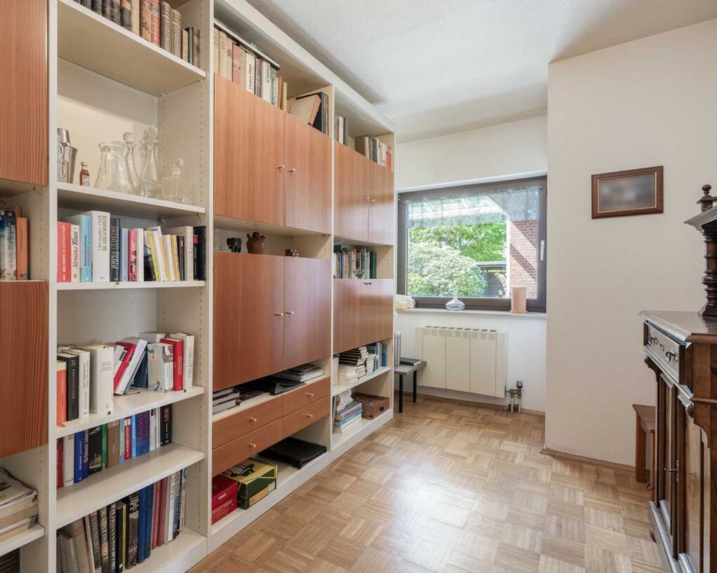 Erstes Schlafzimmer