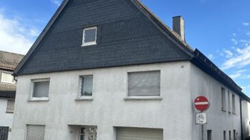 Straßenansicht
