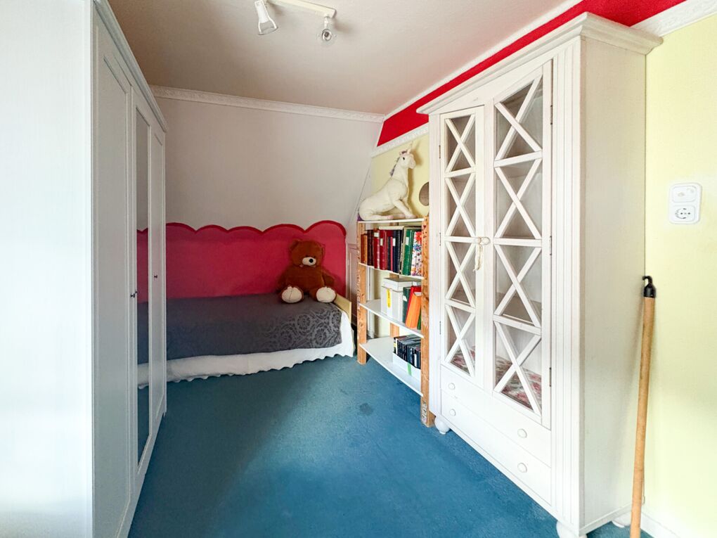 Kinderzimmer DG 