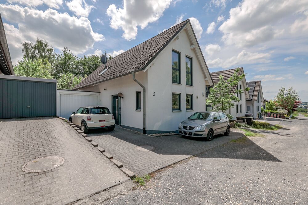 Straßenansicht