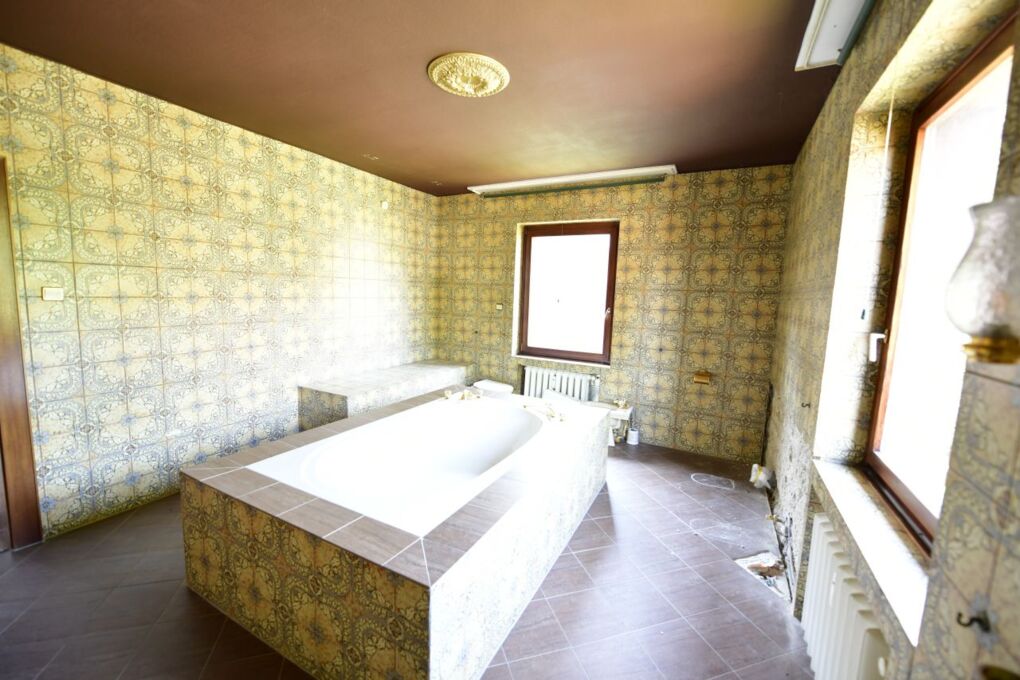 Obergeschoss Badezimmer 2