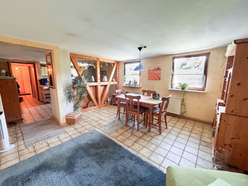 Wohnzimmer/Essbereich DG