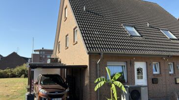 Moderne Doppelhaushälfte mit A+-Energieeffizienz in ruhiger Lage von Moers-Repel