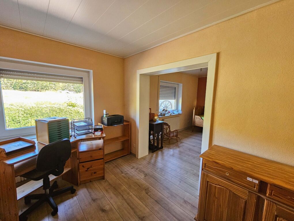 Zimmer 2 EG